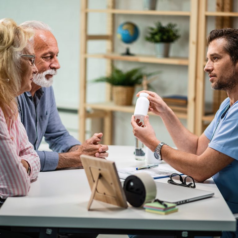 How Short-Term Respite Services Benefit Both Seniors and Caregivers